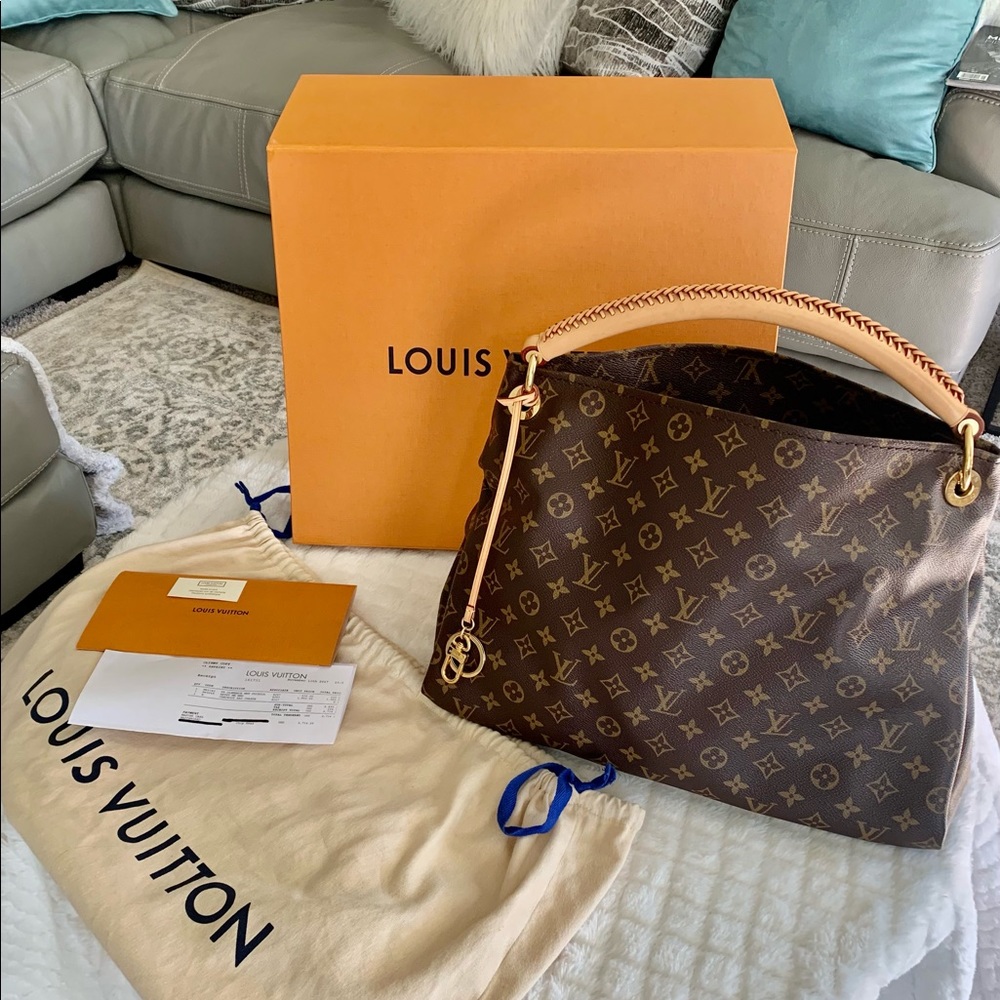 Louis Vuitton Artsy
